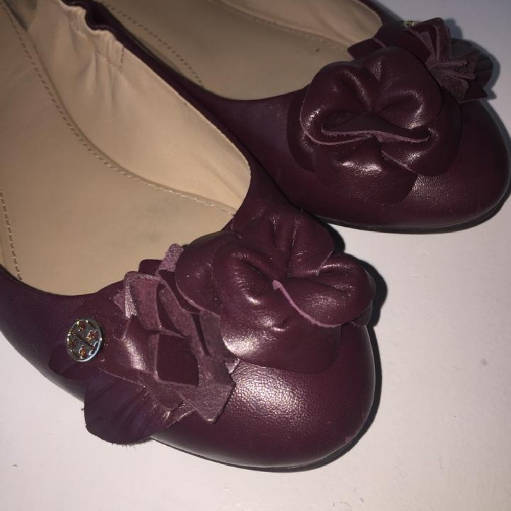 Tory Burch Burgundy Blossom Ballet Flats - Picture 4 of 8